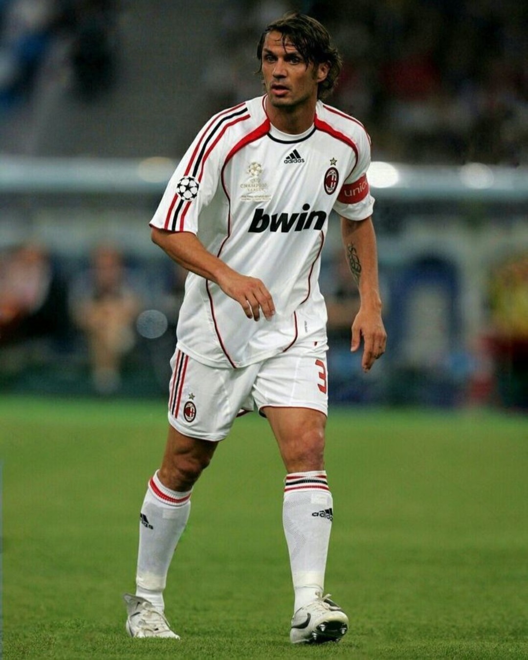 Paolo Maldini wearing AC Milan 2006-2007 Away Kit