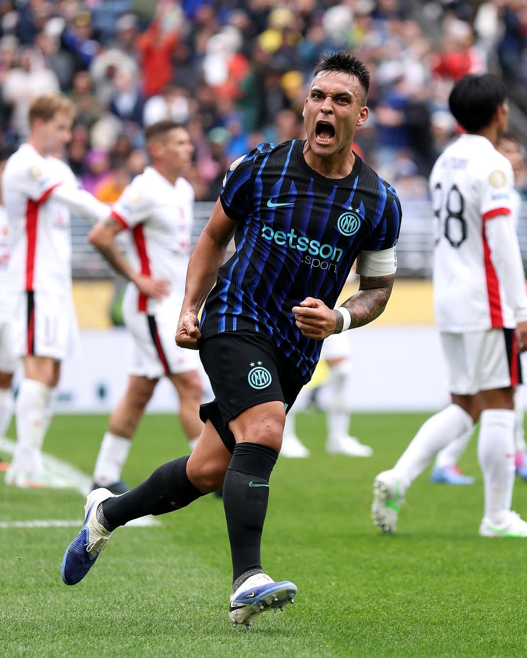 Lautaro Martinez wearing FC Inter 25-26 Home Kit