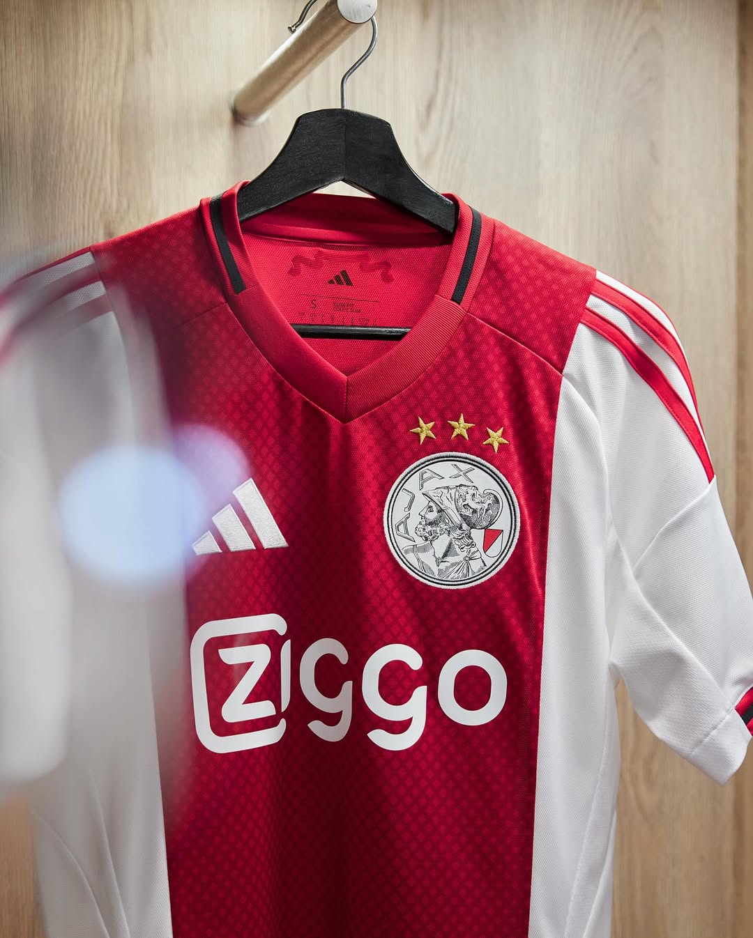 Ajax 2025-2026 Home Kit
