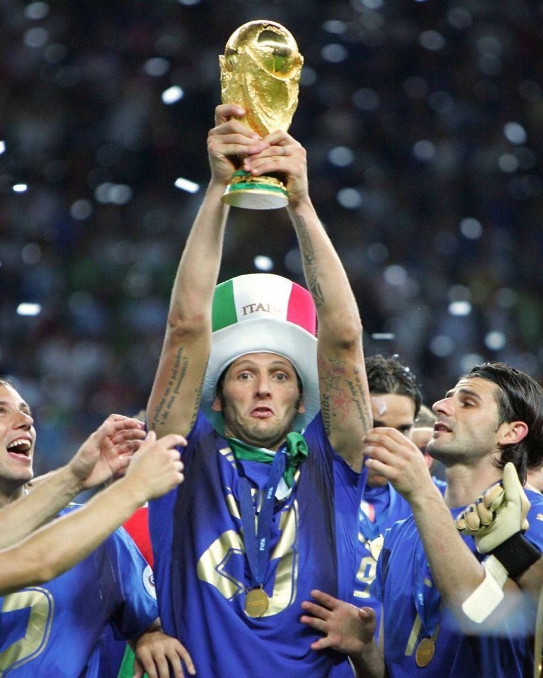 Marco Materazzi wearing Italia 2006-2007 Home Kit