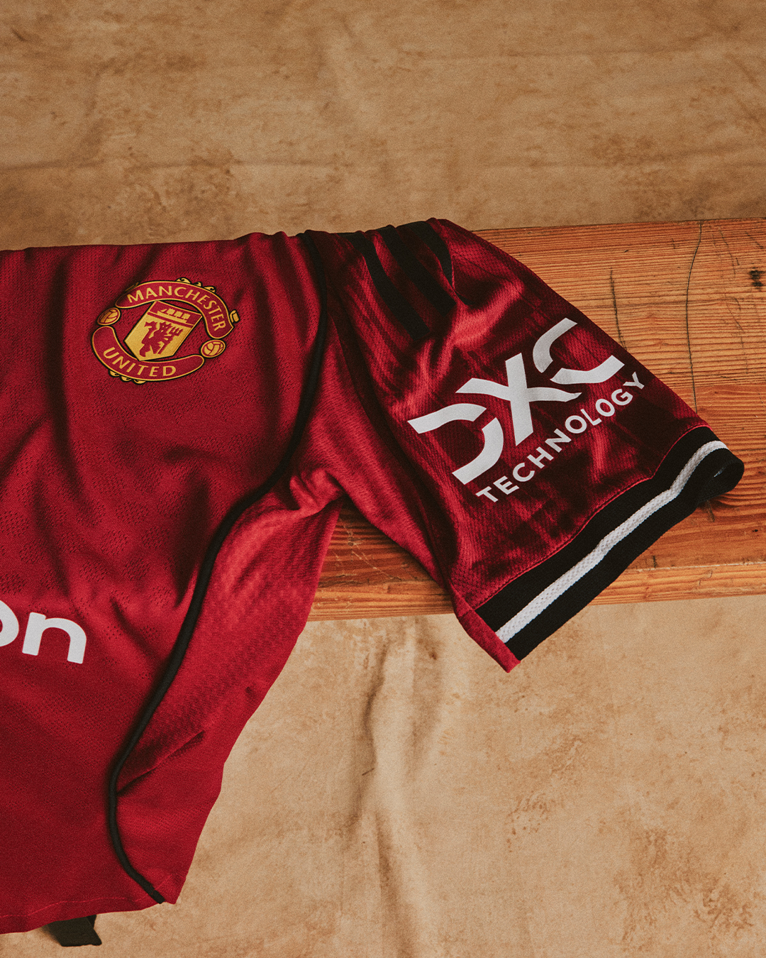 Manchester United 2025-2026 Home Kit
