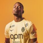 Paul Pogba wearing Monaco 2025-2026 third kit