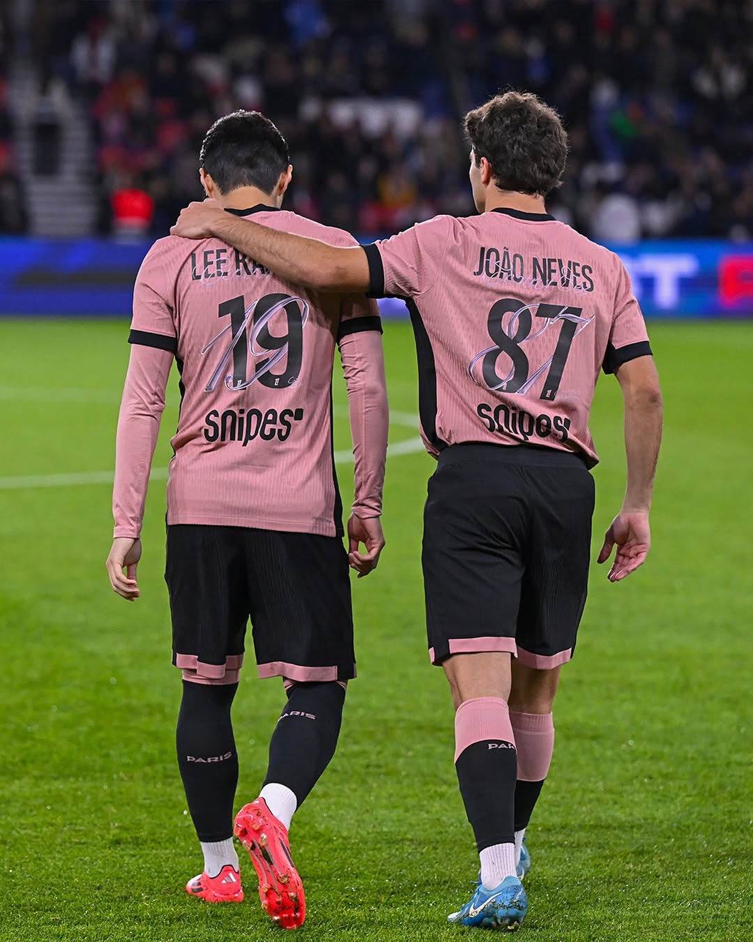 Lee Kang-In and Joao Neves wearing the Paris Saint-Germain x Central Cee 2024 third kit