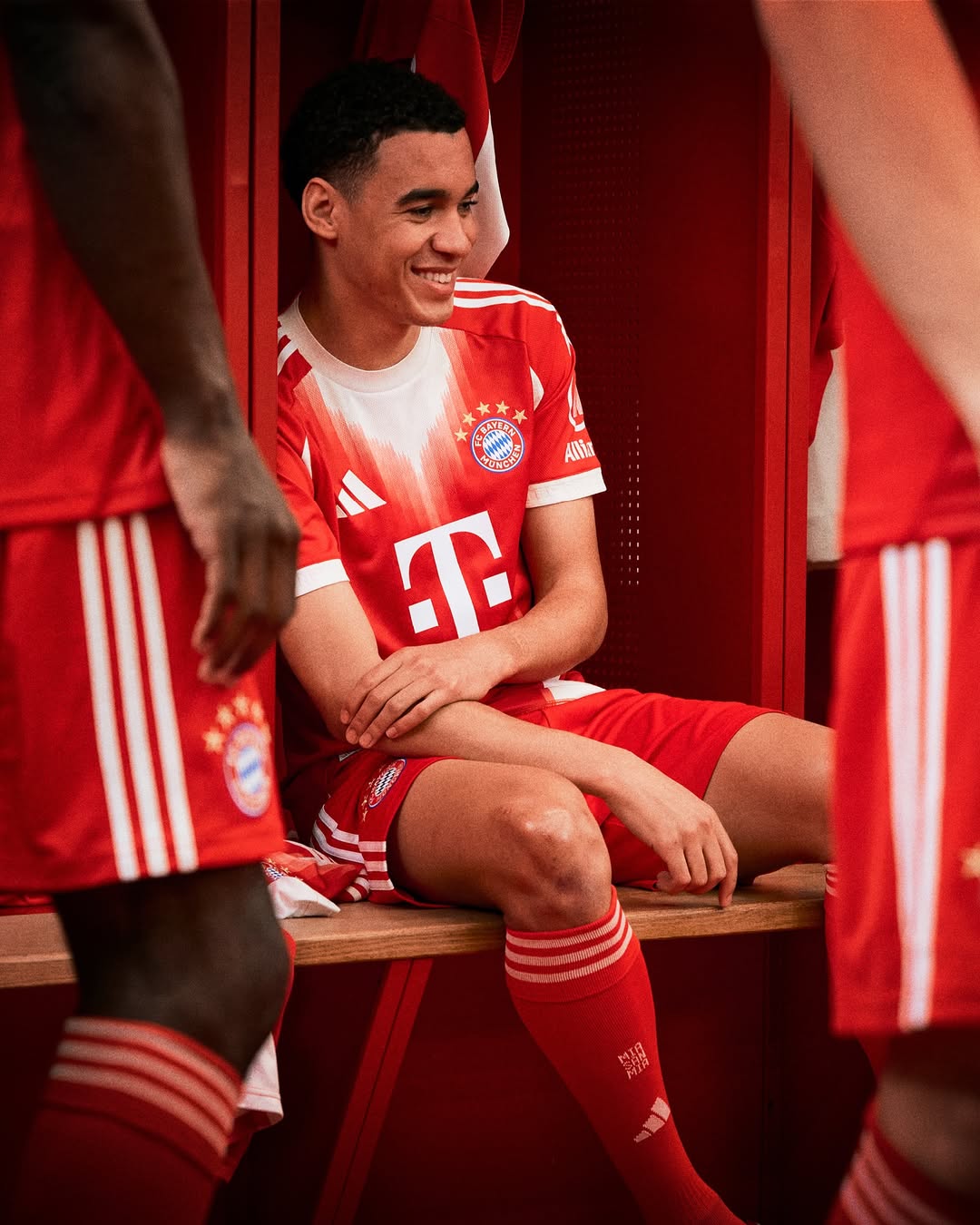 Jamal Musiala wearing FC Bayern Munich 25-26 first kit