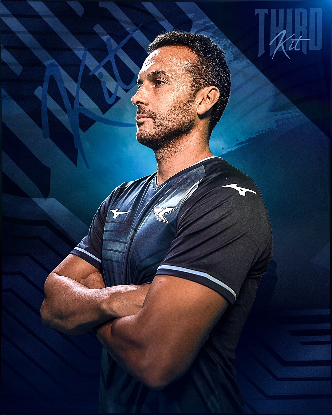 Pedro wearing Lazio 2025-2026 third kit