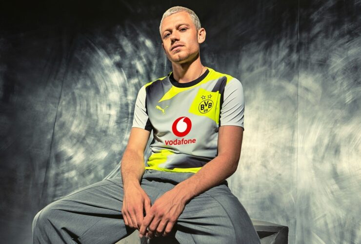 Borussia Dortmund 2025–2026 Away Kit