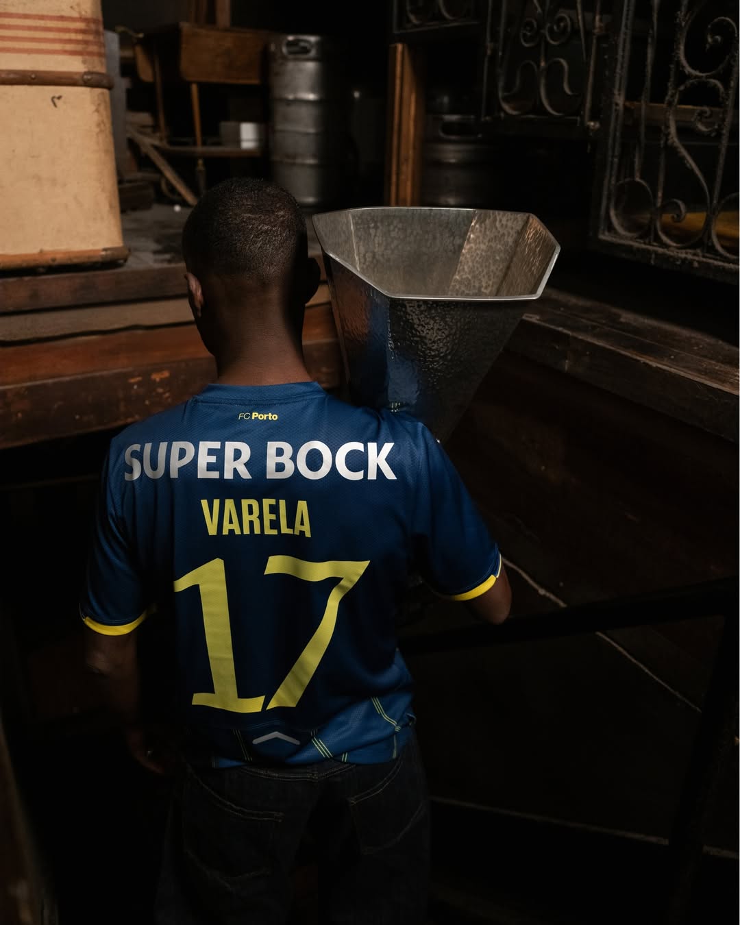 Varela wearing Porto 2025-2026 special kit