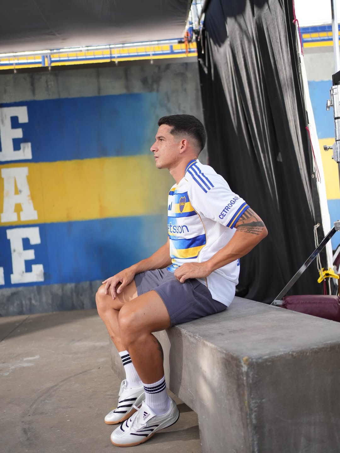 Boca Juniors player wearing Boca Juniors 2026 third kit